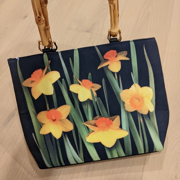 Daffodil sequin purse - Picture 5 of 8